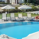 Birikos Hotel&suites