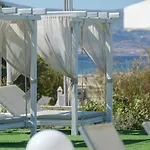 Birikos Hotel&suites