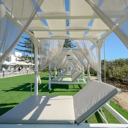 Birikos Hotel&suites Agios Prokopios (Naxos)