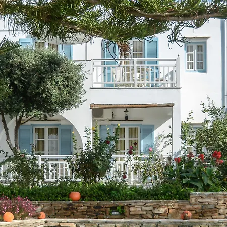 Birikos Hotel&suites
