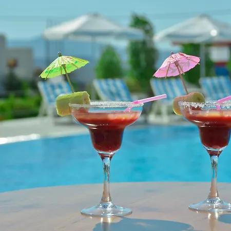 Apartamento Birikos Hotel&suites