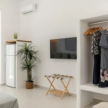 Birikos Hotel&suites