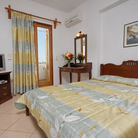 Birikos & Apartamento *