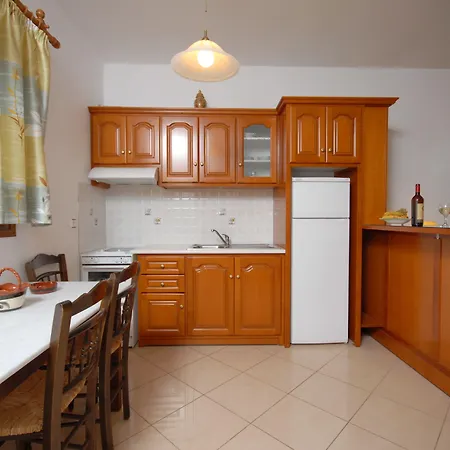 Apartamento Birikos & *