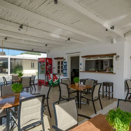 Apartment Birikos &