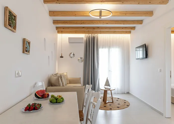 Birikos & Apartment *